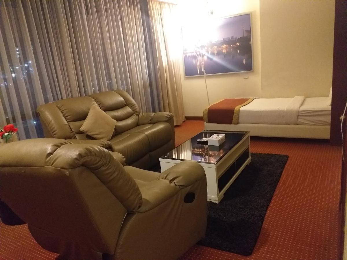 New Sm Service Suite At Times Square Kualalampur Kuala Lumpur Exterior foto